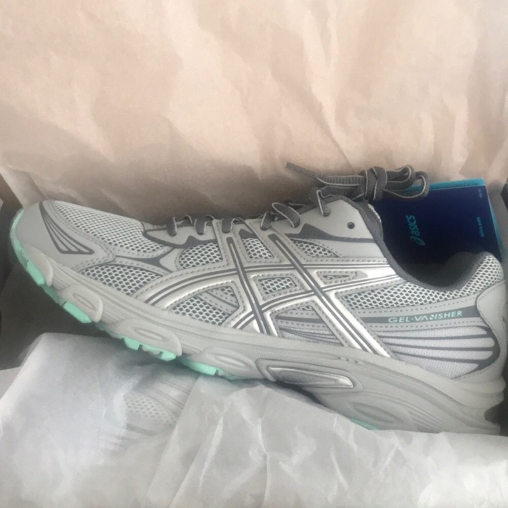 ASICS women’s running shoes